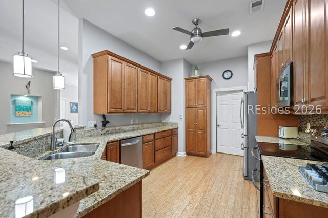 34 Waterford Dr, Bluffton, SC 29910
