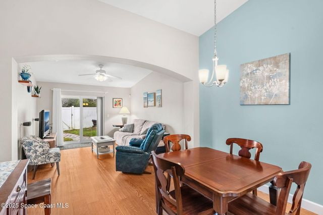 990 Luminary Circle 102, Melbourne, FL 32901