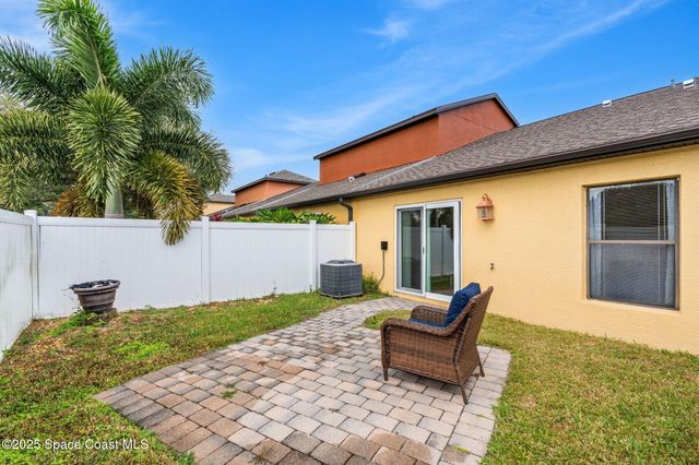 990 Luminary Circle 102, Melbourne, FL 32901