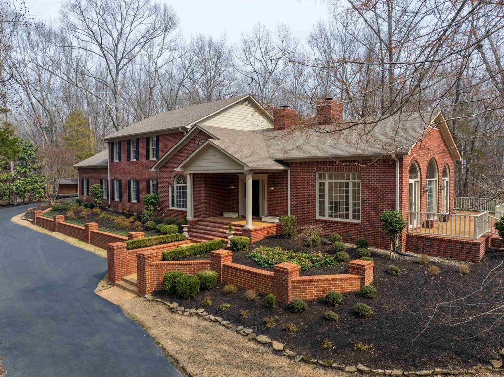 10858 MONTEREY WOODS CV, Eads, TN 38028