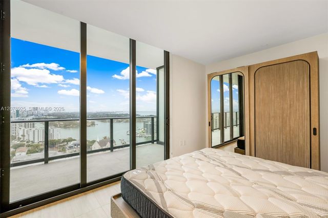 580 72nd Street PH02, Miami Beach, FL 33141
