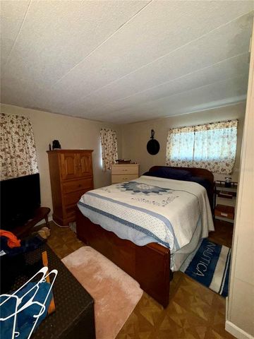 1370 COUNTY DRIVE, Tavares, FL 32778