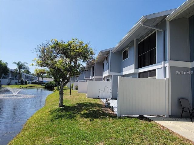 6033 34TH STREET W 104, Bradenton, FL 34210