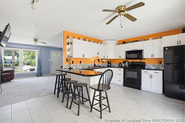 3238 Glenmore Drive, Hope Mills, NC 28348