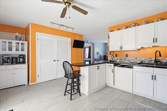 3238 Glenmore Drive, Hope Mills, NC 28348