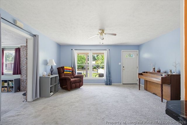 3238 Glenmore Drive, Hope Mills, NC 28348