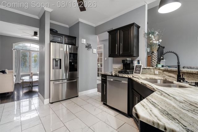 22344 Woodlake Drive, Macomb Township, MI 48044