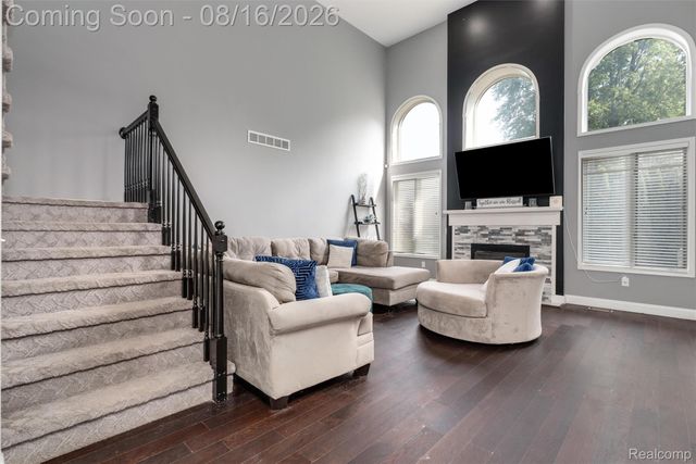 22344 Woodlake Drive, Macomb Township, MI 48044