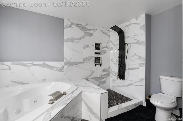 22344 Woodlake Drive, Macomb Township, MI 48044