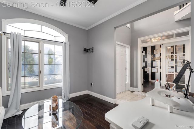 22344 Woodlake Drive, Macomb Township, MI 48044