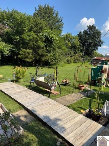 172 Mobile Heights, Mayfield, KY 42066