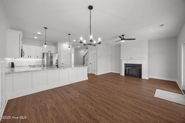 4301 Laurel Ridge Drive A, Greenville, NC 27834