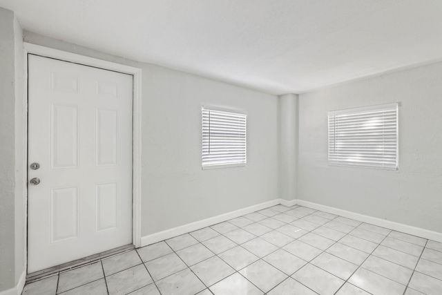 1409 NW 7th Avenue, Fort Lauderdale, FL 33311