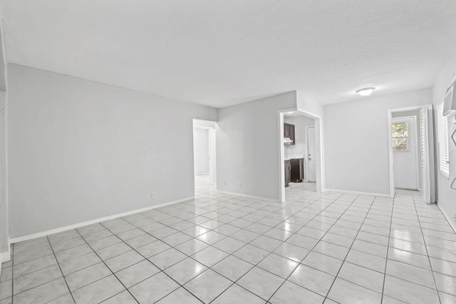 1409 NW 7th Avenue, Fort Lauderdale, FL 33311