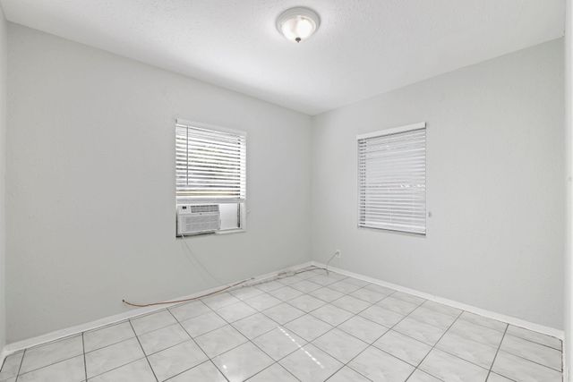 1409 NW 7th Avenue, Fort Lauderdale, FL 33311