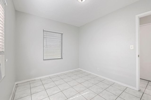 1409 NW 7th Avenue, Fort Lauderdale, FL 33311