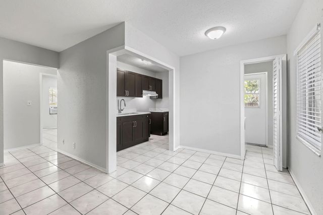 1409 NW 7th Avenue, Fort Lauderdale, FL 33311