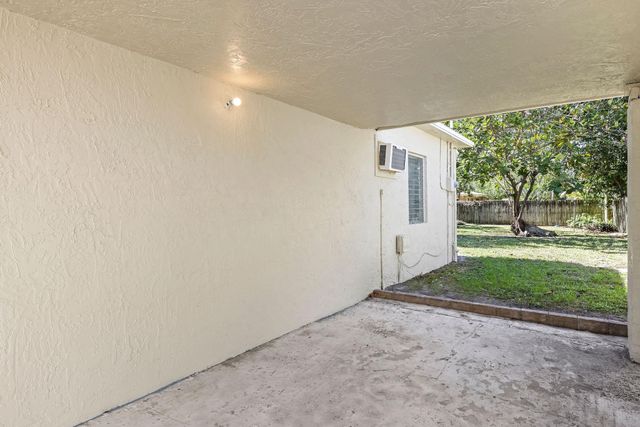 1409 NW 7th Avenue, Fort Lauderdale, FL 33311