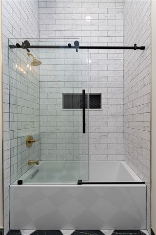 915 Liberty Avenue 801, Downtown Pgh, PA 15222