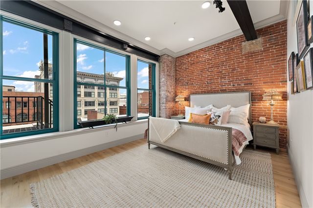 915 Liberty Avenue 801, Downtown Pgh, PA 15222