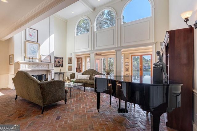 1040 Scott Loop, Greensboro, GA 30642