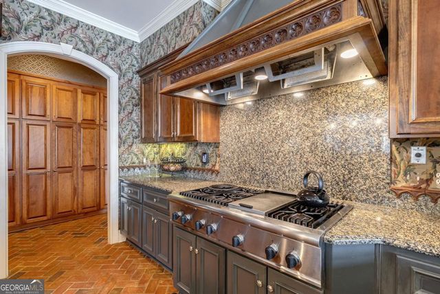 1040 Scott Loop, Greensboro, GA 30642