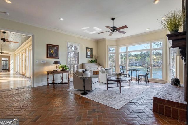 1040 Scott Loop, Greensboro, GA 30642