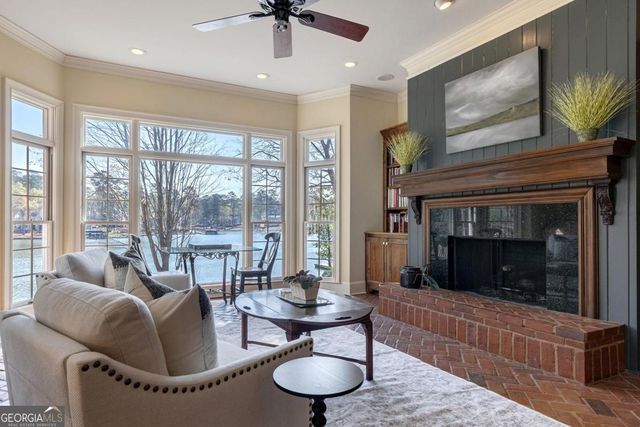 1040 Scott Loop, Greensboro, GA 30642