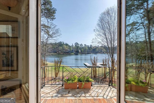 1040 Scott Loop, Greensboro, GA 30642