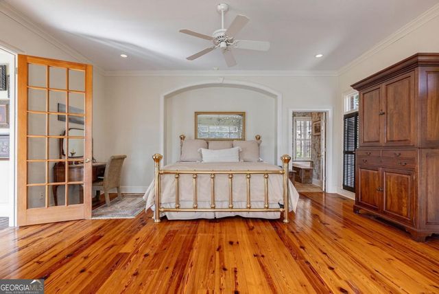 1040 Scott Loop, Greensboro, GA 30642