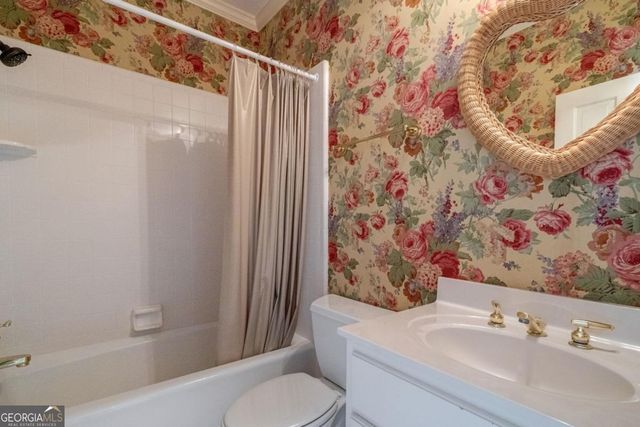 1040 Scott Loop, Greensboro, GA 30642