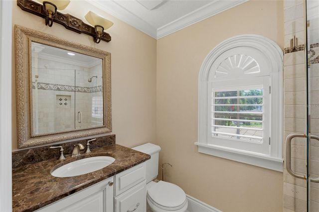 1124 SEVILLE LANE NE, St Petersburg, FL 33704