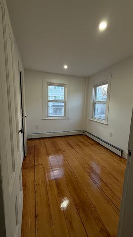 21 Locust 2, Danvers, MA 01923