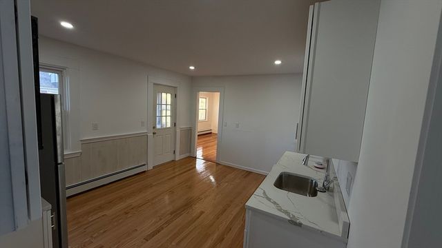 21 Locust 2, Danvers, MA 01923