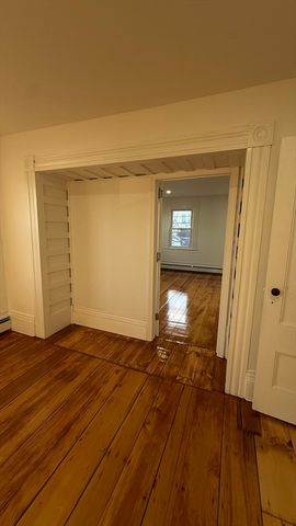 21 Locust 2, Danvers, MA 01923