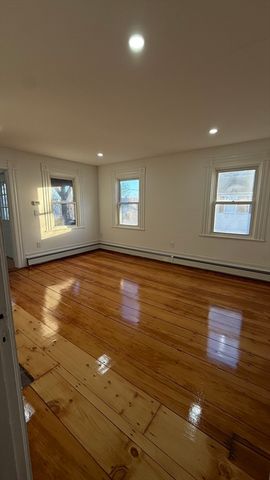 21 Locust 2, Danvers, MA 01923