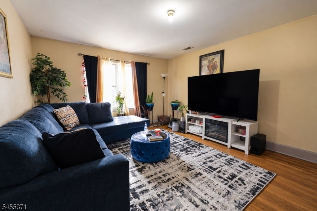 297 Avon Ave, Newark City, NJ 07108 — exterior