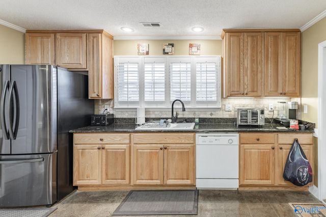 519 Summer Cove Circle NW, Madison, AL 35757