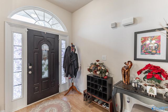 519 Summer Cove Circle NW, Madison, AL 35757