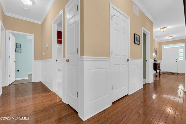 18 Powderhorn Way, Allentown, NJ 08501