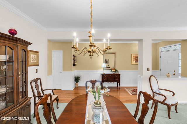 18 Powderhorn Way, Allentown, NJ 08501