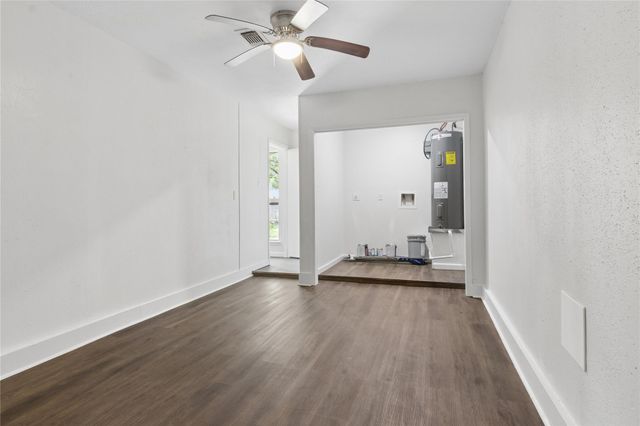2504 Ewell Drive, League City, TX 77573