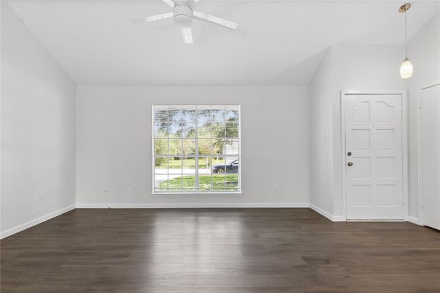 2504 Ewell Drive, League City, TX 77573