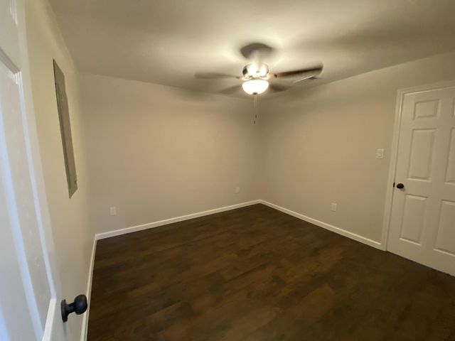 106 Colt Circle, Gun Barrel City, TX 75156