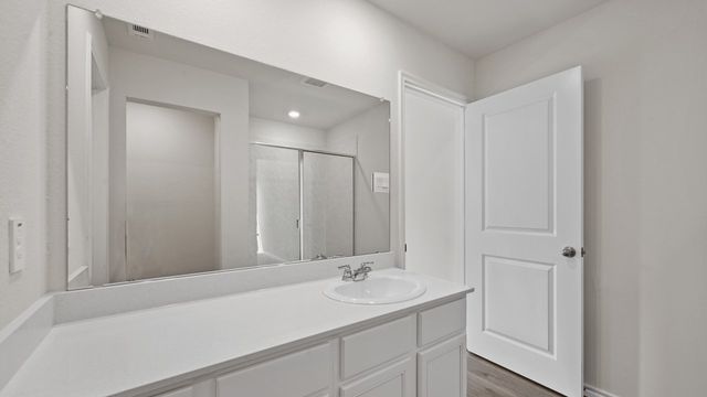 1667 Blaire Drive, Tyler, TX 75702