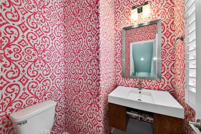 2242 W Anacasa, Anaheim, CA 92804