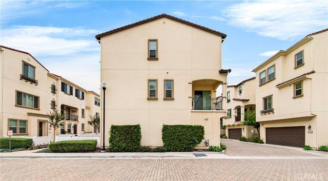 2242 W Anacasa, Anaheim, CA 92804