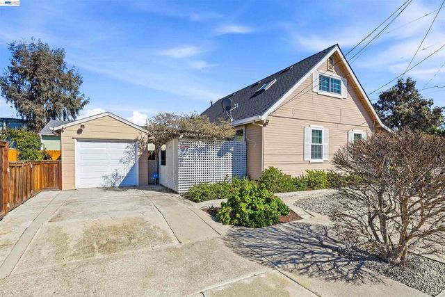 1716 1716 Elm St, Livermore, CA 94551