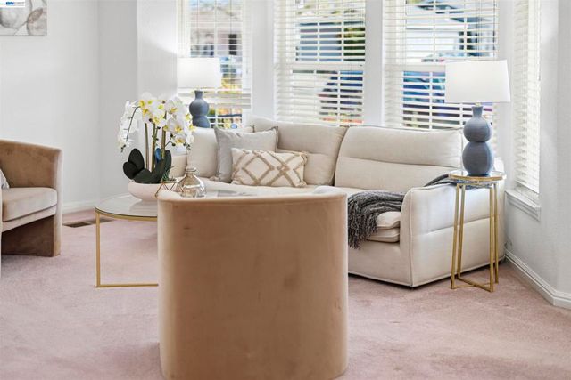 1716 1716 Elm St, Livermore, CA 94551