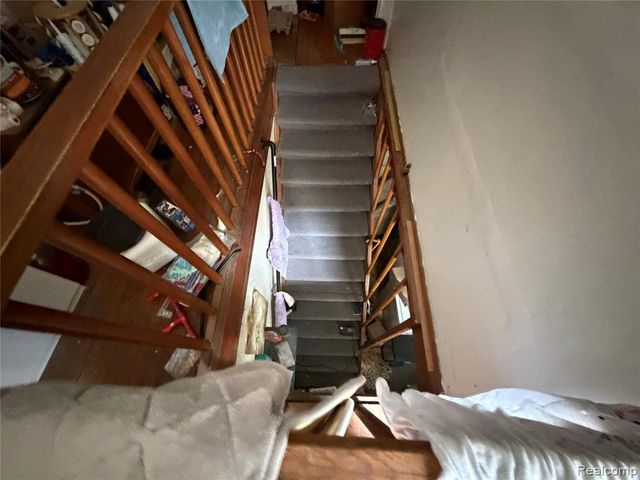 27361 Osmun Street, Madison Heights, MI 48071